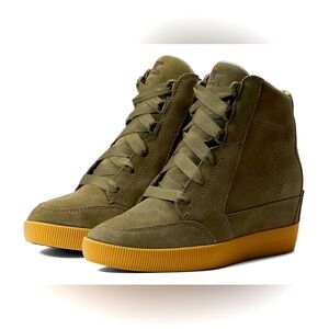 Brand new in box SOREL size 6 Women's Out N About Wedge Boot